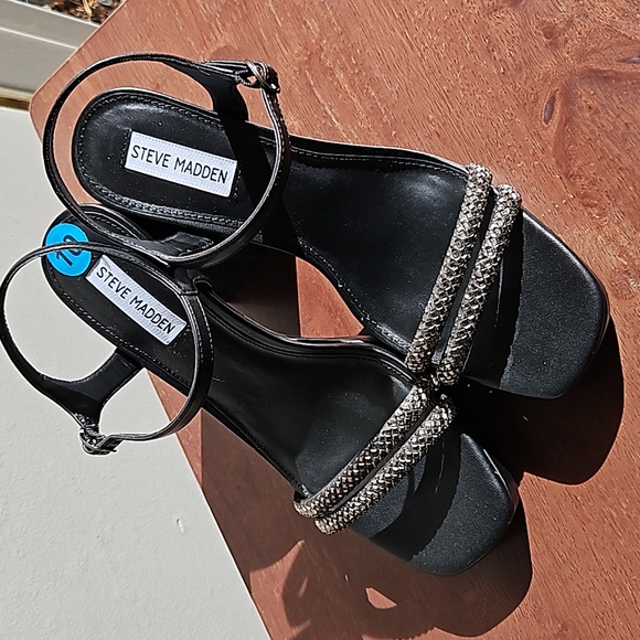 Steve Madden black studded platform sandals size 10 - Picture 8 of 11